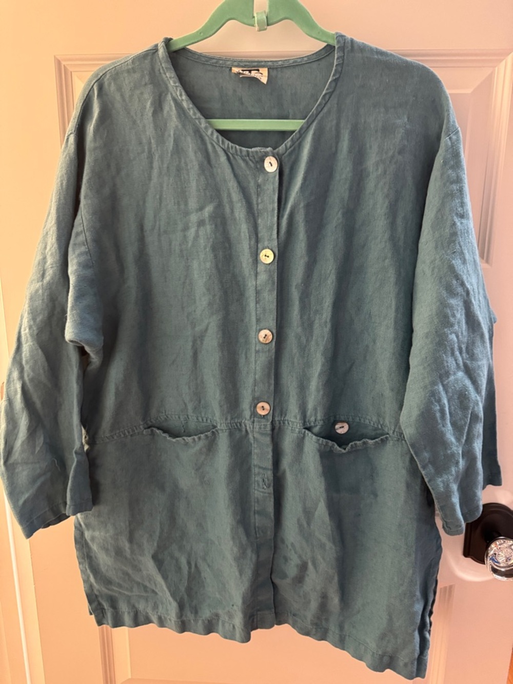 Relaxed Linen Button-Front Jacket in Teal